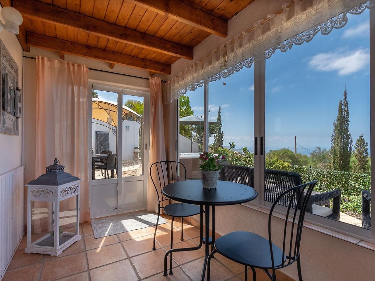 Villa Hibisco, Jacuzzi Y Vistas Al Atlantico Адехе Экстерьер фото