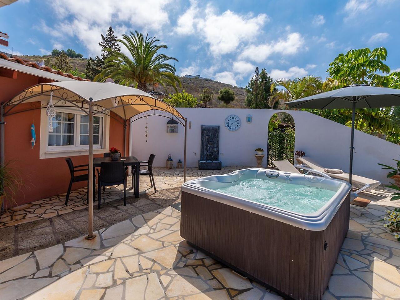 Villa Hibisco, Jacuzzi Y Vistas Al Atlantico Адехе Экстерьер фото